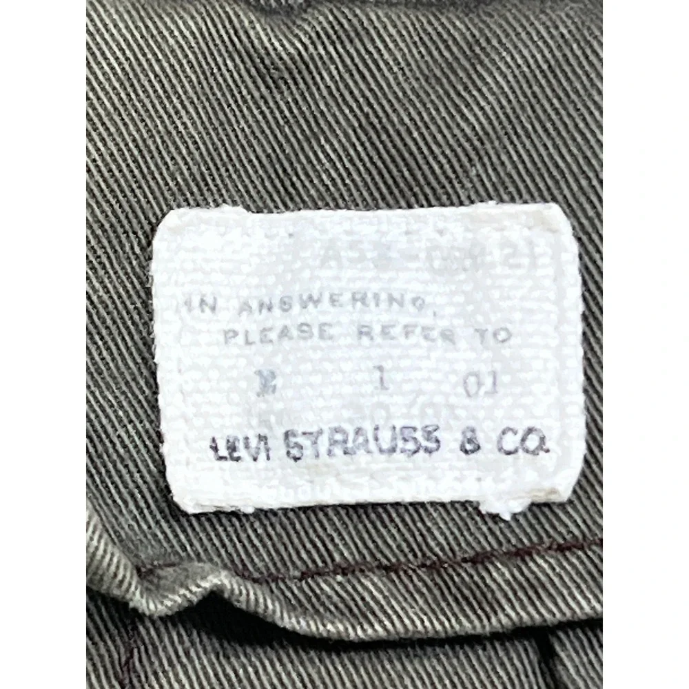 Vintage Levi Strauss Mens Sz 36 Olive Green Cargo Shorts thrashed Cotton